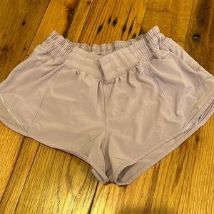 Lululemon running shorts. Hotty hot